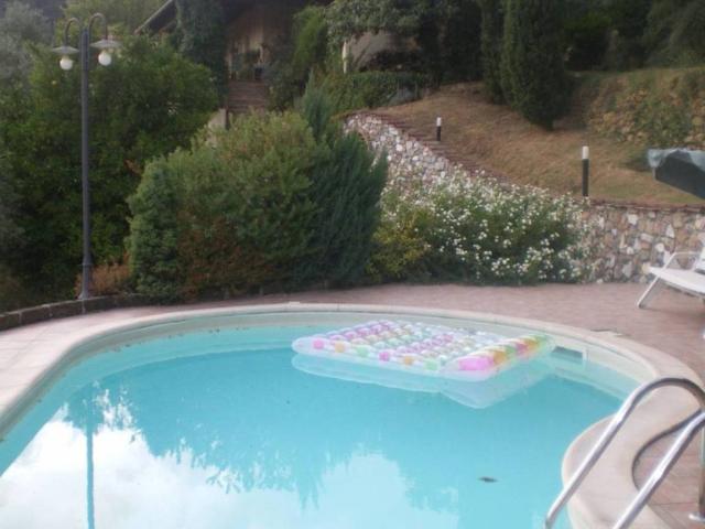 Villa Indipendente in vendita a Tonfano, Toscana