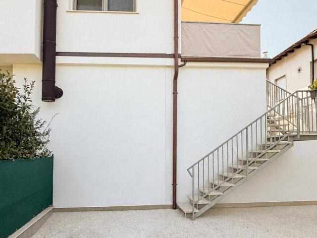 Villa Indipendente in vendita a Tonfano, Toscana