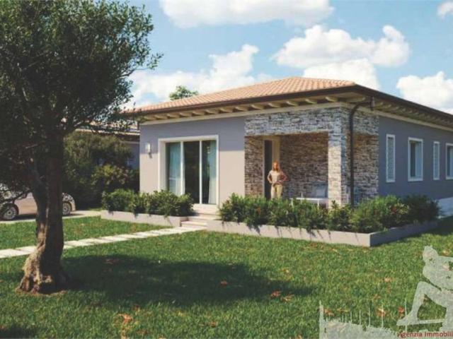 Villa Indipendente in vendita a Grocialetto, Tonfano