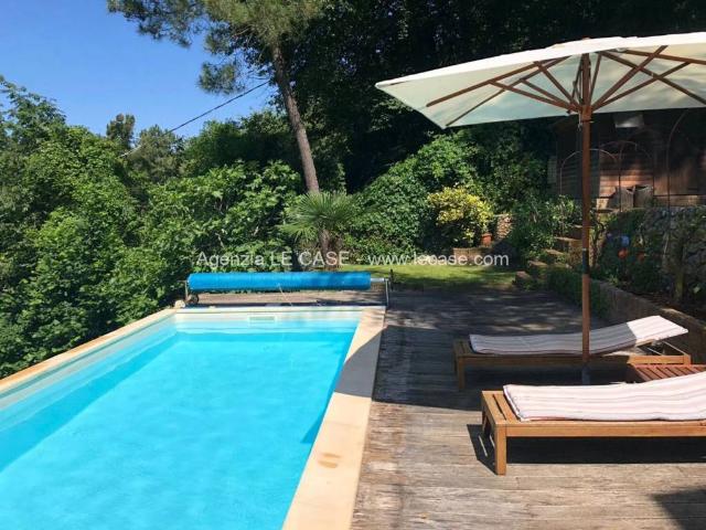 Villa Indipendente in vendita a Tonfano, Toscana