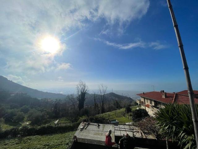 Villa Indipendente in vendita a Tonfano, Toscana