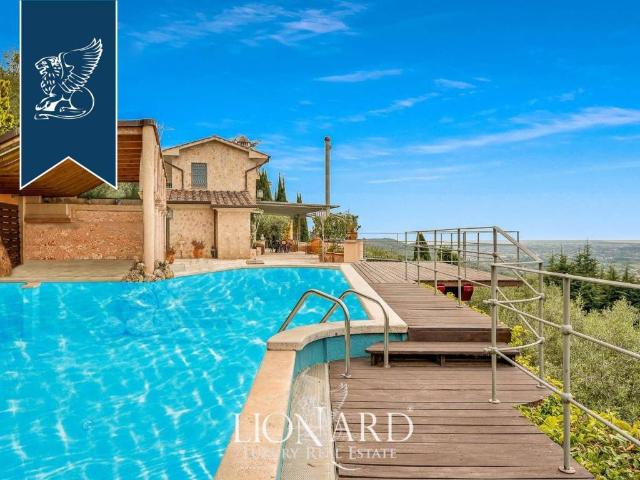 Villa Indipendente in vendita a Tonfano, Toscana