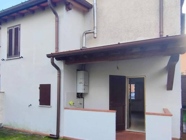 Villa Indipendente in vendita a Grocialetto, Tonfano