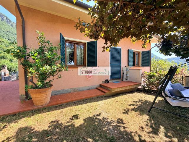 Villa Indipendente in vendita a Tonfano, Toscana