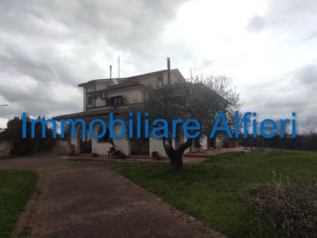 Villa Indipendente in vendita a Contrada Stazione, Pietrelcina