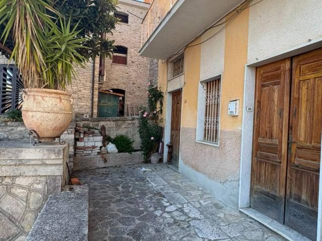 Villa Indipendente in vendita a Pietrelcina