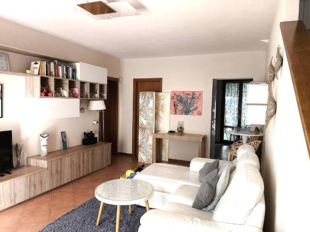 Villa Indipendente in vendita a Via Nova, Pieve A Nievole