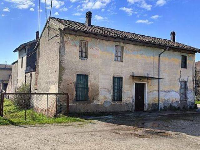 Villa Indipendente in vendita a Pieve Albignola, Lombardia