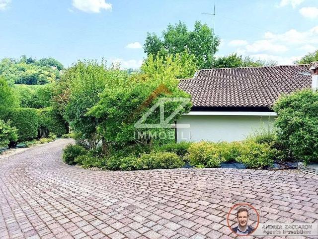 Villa Indipendente in vendita a Barbisano, Pieve di Soligo
