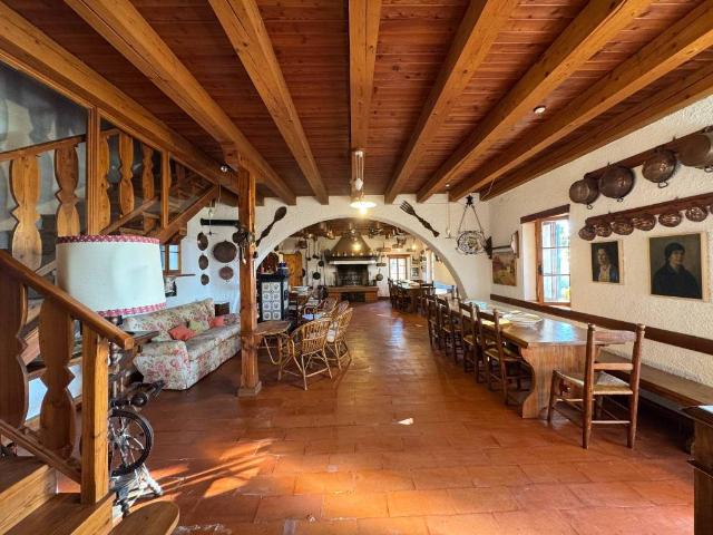 Villa Indipendente in vendita a Pieve Di Soligo, Veneto
