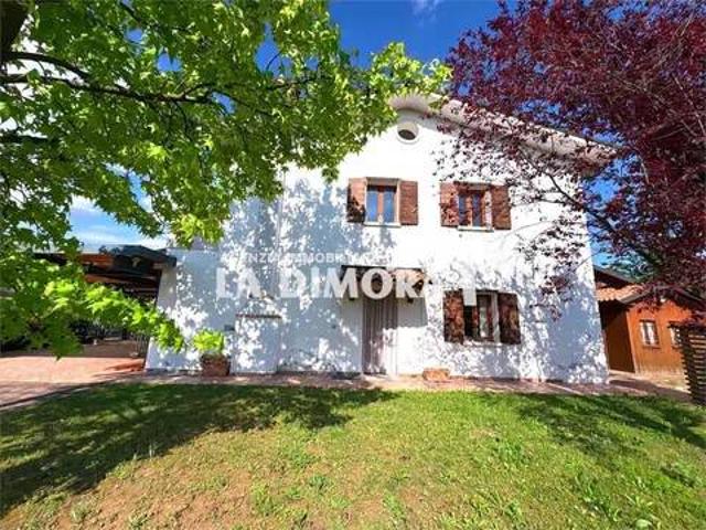 Villa Indipendente in vendita a Pieve Di Soligo, Veneto