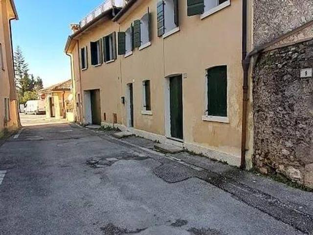 Villa Indipendente in vendita a Pieve Di Soligo, Veneto