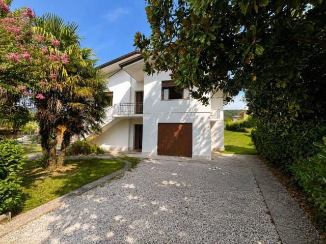 Villa Indipendente in vendita a Pieve Di Soligo, Veneto