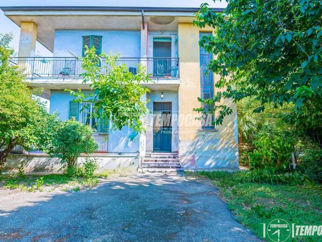 Villa Indipendente in vendita a Pieve Fissiraga, Lombardia