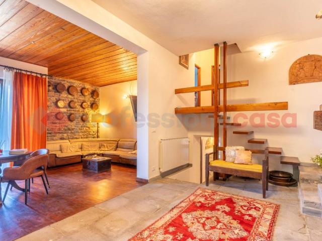 Villa Indipendente in vendita a Unione Comuni Garfagnana, Pieve Fosciana
