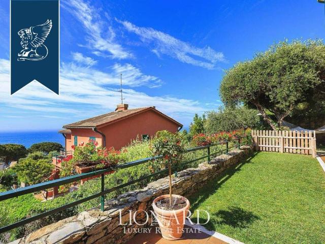 Villa Indipendente in vendita a Pieve Ligure, Liguria