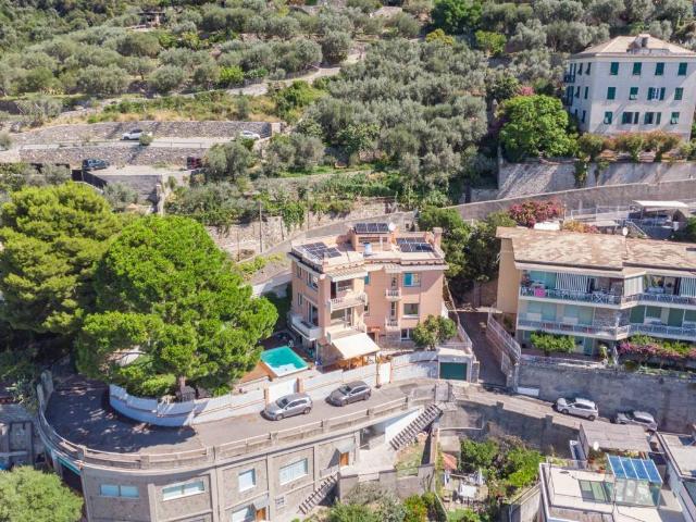 Villa Indipendente in vendita a Pieve Ligure, Liguria