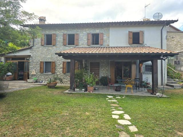 Villa Indipendente in vendita a Pieve Santo Stefano, Toscana