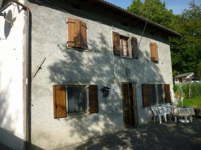 Villa Indipendente in vendita a Unione dei comuni del Frignano, Pievepelago