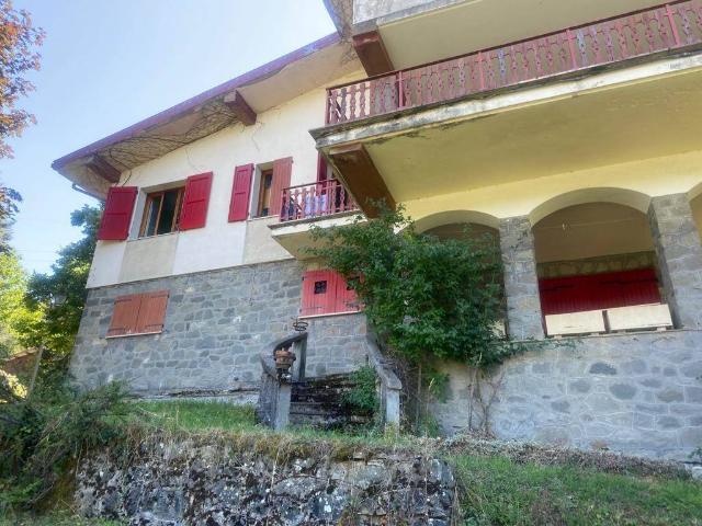 Villa Indipendente in vendita a Unione dei comuni del Frignano, Pievepelago