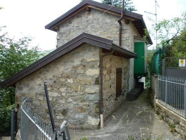 Villa Indipendente in vendita a Unione dei comuni del Frignano, Pievepelago