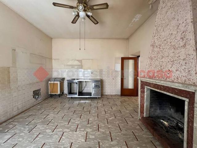 Villa Indipendente in vendita a Pignataro Interamna, Lazio