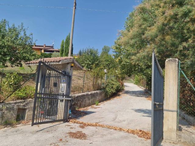 Villa Indipendente in vendita a Pignola, Basilicata