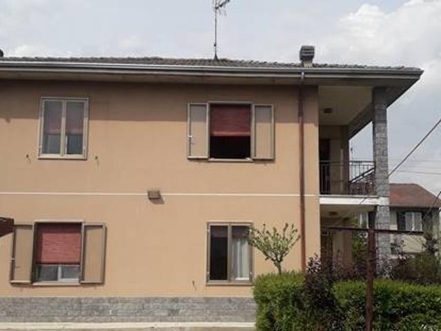 Villa Indipendente in vendita a Pinarolo Po, Lombardia