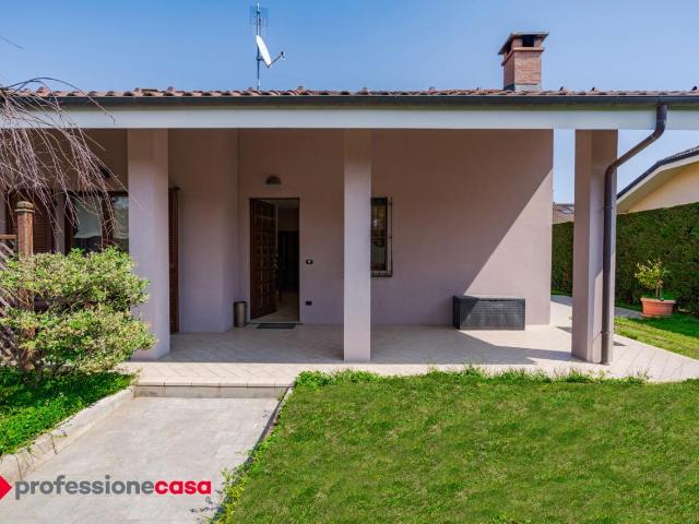 Villa Indipendente in vendita a Riva, Piemonte