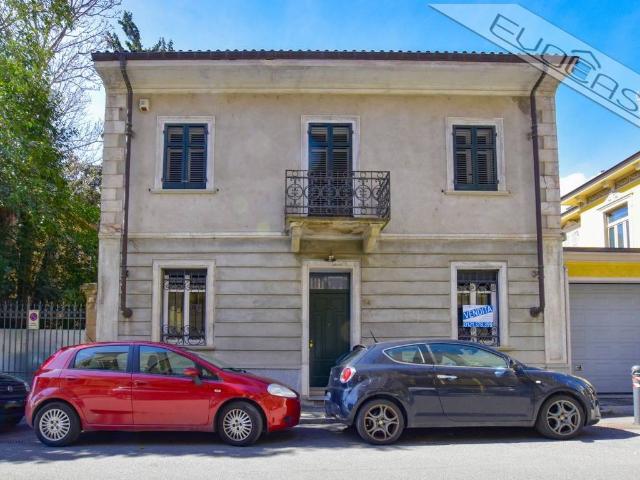 Villa Indipendente in vendita a Piemonte, Torino
