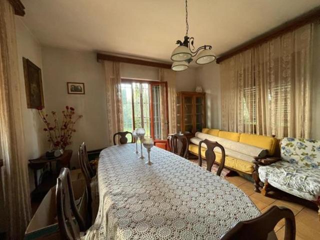 Villa Indipendente in vendita a Porcari, Toscana