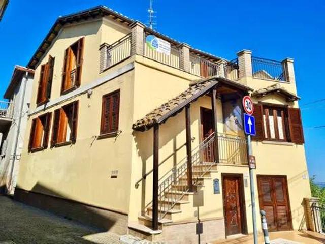 Villa Indipendente in vendita a Pineto, Abruzzo