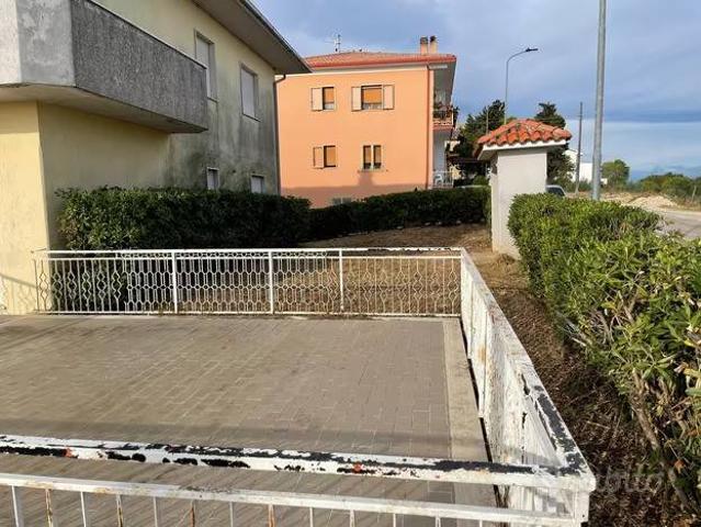 Villa Indipendente in vendita a Pineto, Abruzzo
