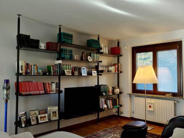 Villa Indipendente in vendita a Tetti Borella, Piemonte