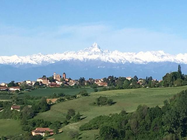 Villa Indipendente in vendita a Tetti Borella, Piemonte