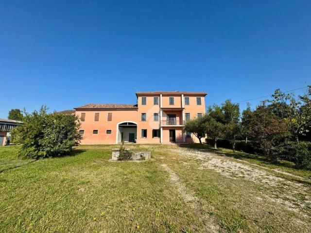Villa Indipendente in vendita a Piombino Dese, Padova