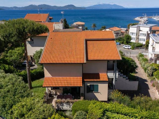 Villa Indipendente in vendita a Piombino, Toscana