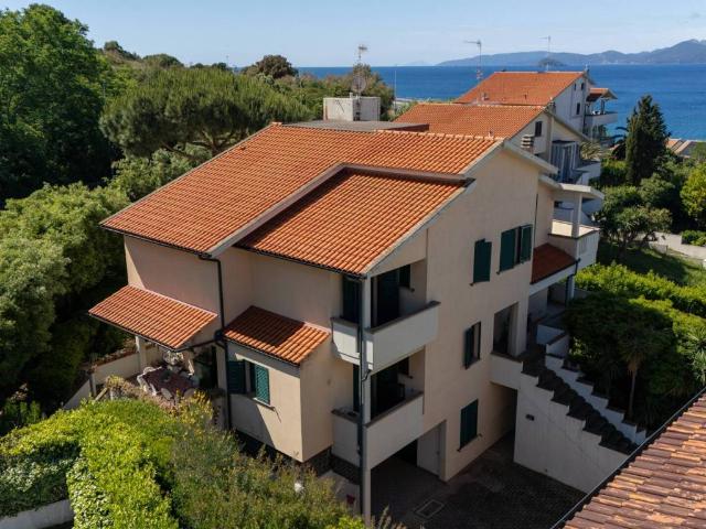 Villa Indipendente in vendita a Piombino, Toscana