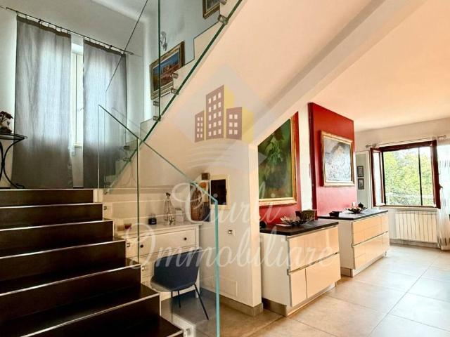 Villa Indipendente in vendita a Montemazzano, Piombino