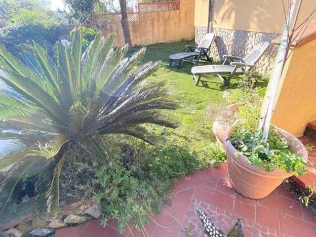 Villa Indipendente in vendita a Montemazzano, Piombino