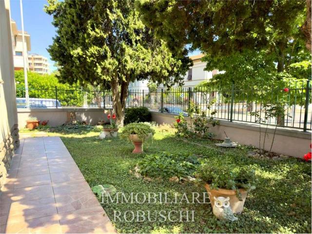 Villa Indipendente in vendita a Piombino, Toscana