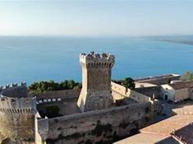 Villa Indipendente in vendita a Piombino, Toscana