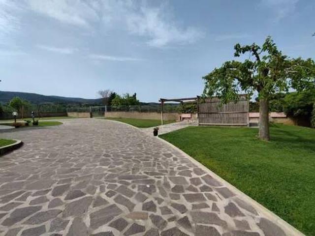 Villa Indipendente in vendita a Piombino, Toscana
