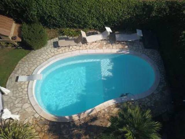 Villa Indipendente in vendita a Fiorentina, Piombino