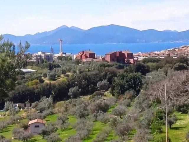 Villa Indipendente in vendita a Montemazzano, Piombino