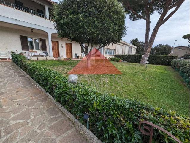 Villa Indipendente in vendita a Montemazzano, Piombino