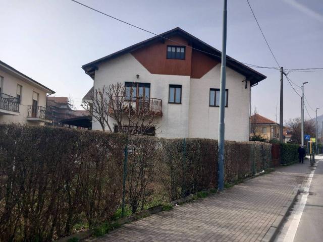 Villa Indipendente in vendita a Piemonte, Torino
