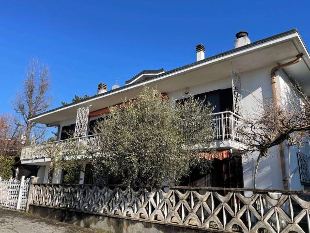 Villa Indipendente in vendita a Piemonte, Torino
