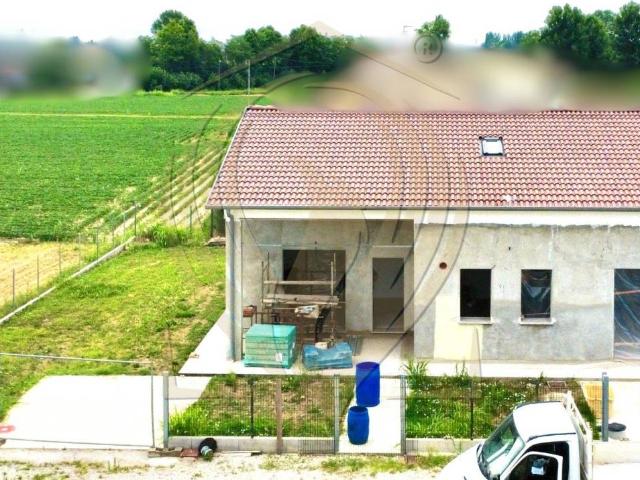 Villa Indipendente in vendita a Piove Di Sacco, Veneto