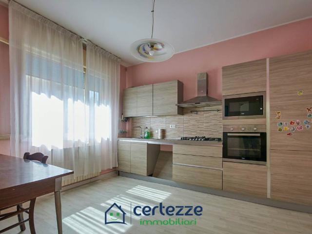 Villa Indipendente in vendita a Piove Di Sacco, Veneto